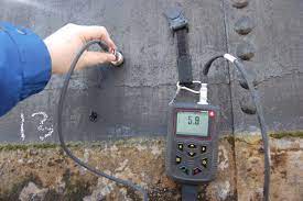 Ultrasonic thickeness Gauging